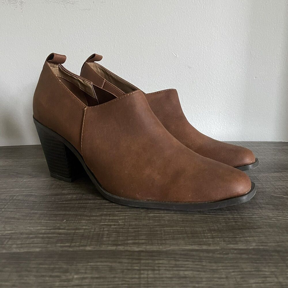 CL by Chinese Laundry Women’s Z-Griffin Heeled Brown Bark Ankle Booties Size 9